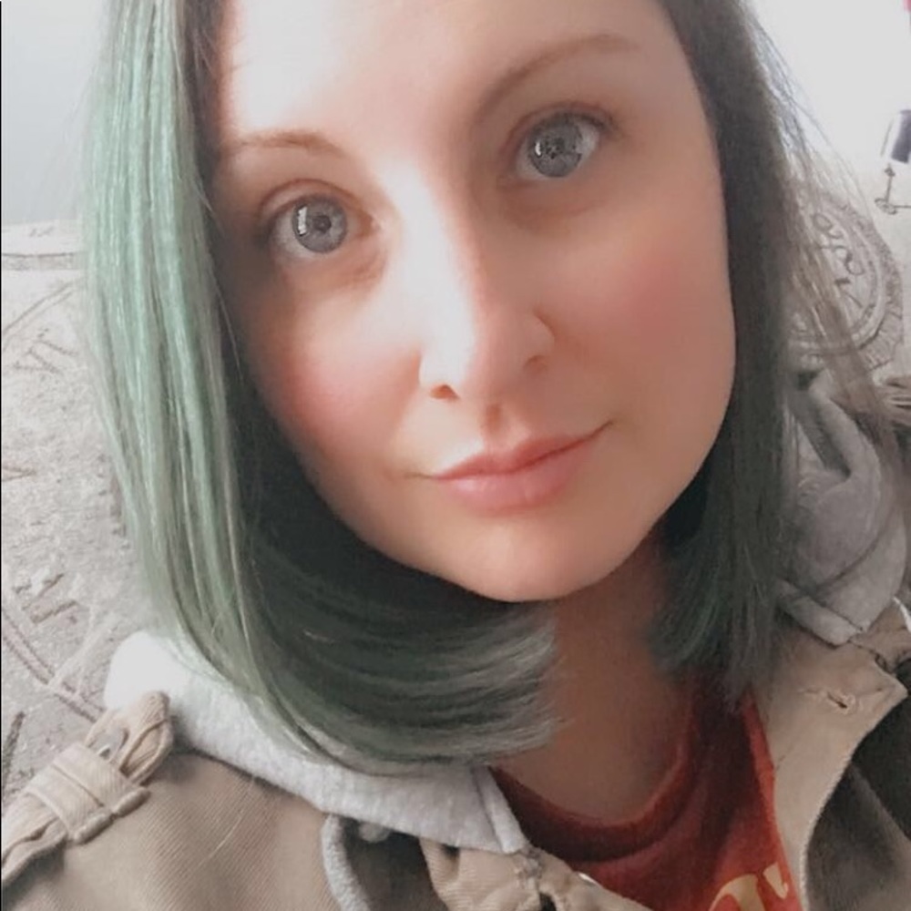 Meet your Posher, Sara